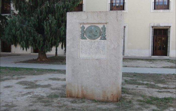 Monumento a Nicolau Primitiu